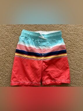 Old Navy White and Light Blue Toddler Swim Trunks - 2T